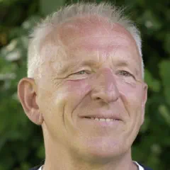 Dr. Matthias Scharte